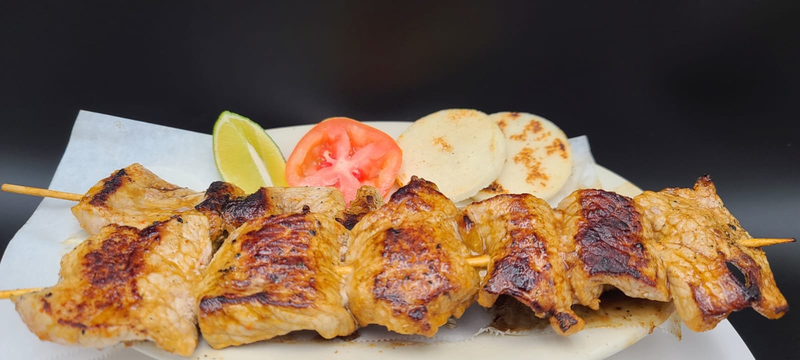 Chuzo De Pollo y Cerdo